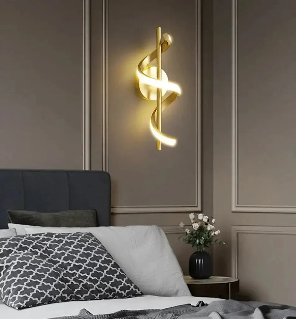 LumiTwist™ Modern Spiral LED Wall Lamp – Minimalist Curved Accent Light Luminescense