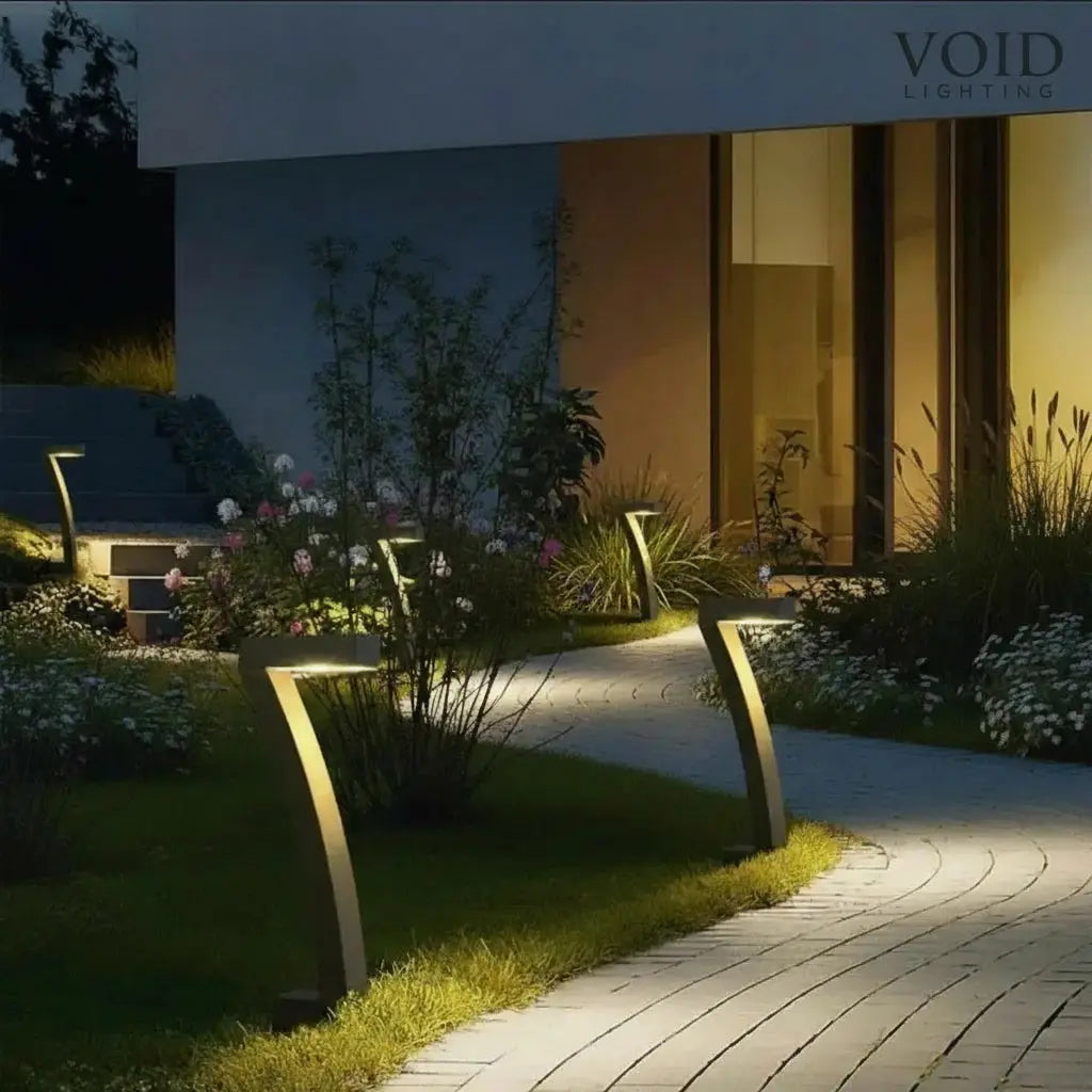 Modern Outdoor Pathway Lights - Weatherproof Solar Ground Asset - LumiPath™ Luminescense